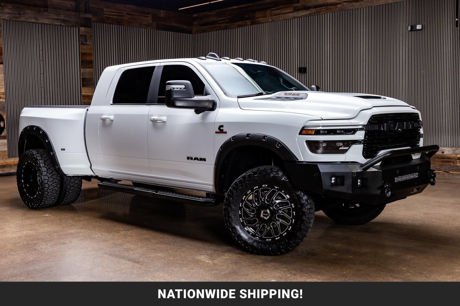 Used 2025 RAM 3500 Laramie w/ Night Edition AWD/4WD image 1