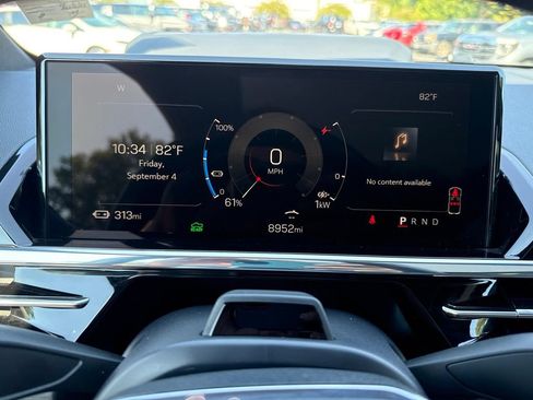 Used 2025 GMC Sierra EV Denali AWD/4WD image 24