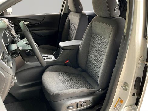 Used 2023 Chevrolet Equinox LT FWD image 20