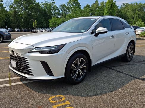 Used 2024 Lexus RX 350 Premium w/ Kick Sensor & Tow Package AWD/4WD image 2