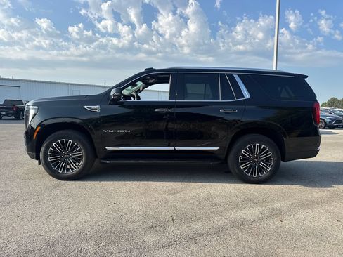 New 2026 GMC Yukon Elevation w/ Elevation Premium Package AWD/4WD image 3
