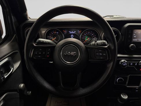 Used 2018 Jeep Wrangler Unlimited Sport AWD/4WD image 19