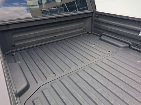 Certified 2025 Honda Ridgeline RTL image 10