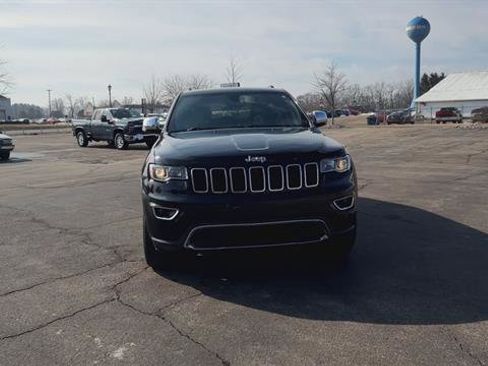 Used 2019 Jeep Grand Cherokee Limited image 3