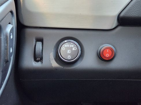 Used 2016 GMC Yukon SLE w/ Convenience Package image 24