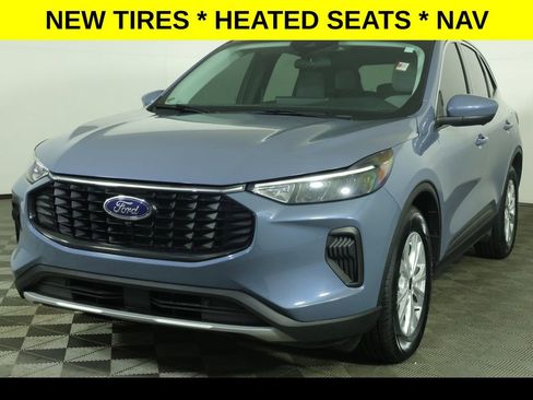 Used 2023 Ford Escape Active w/ Tech Pack #2 image 1
