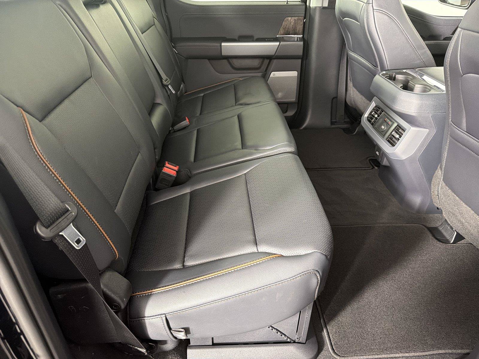 New 2026 Ford F250 Lariat w/ Lariat Premium Package AWD/4WD image 14