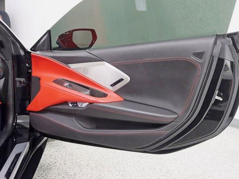 Used 2020 Chevrolet Corvette Stingray Premium Cpe w/ 3LT Preferred Equipment Group RWD image 29