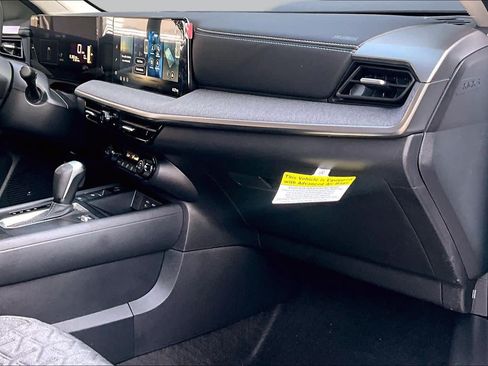 Certified 2026 Nissan Kicks SV FWD image 18