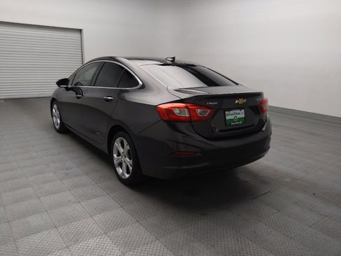 Used 2017 Chevrolet Cruze Premier image 5