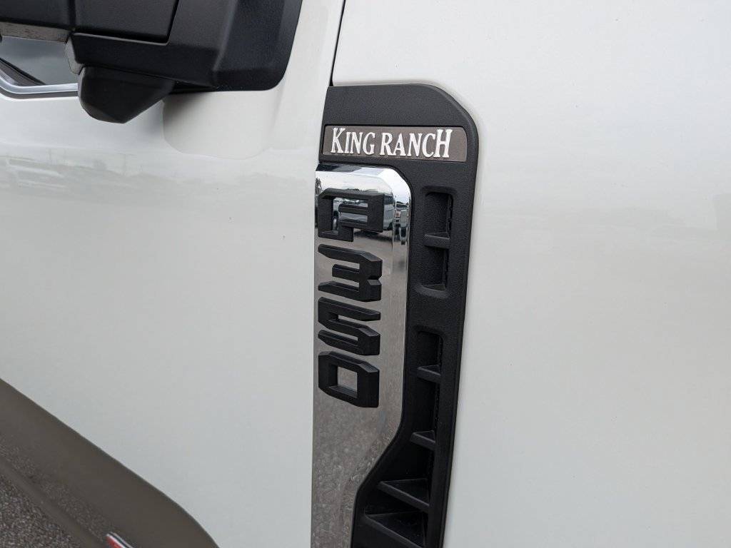 Used 2026 Ford F350 King Ranch AWD/4WD image 12