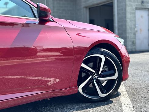 Used 2019 Honda Accord Sport image 4