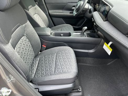 New 2026 Nissan Kicks SV w/ Cold Weather Package image 11