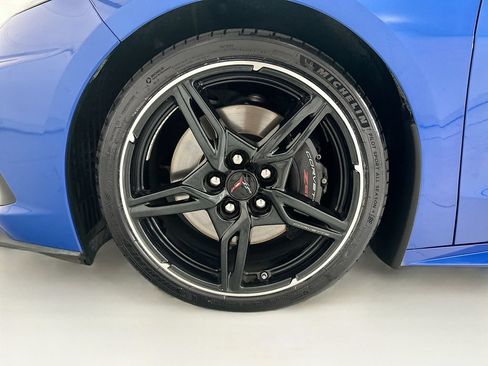 Used 2021 Chevrolet Corvette Stingray Preferred Cpe w/ Z51 Performance Package RWD image 23