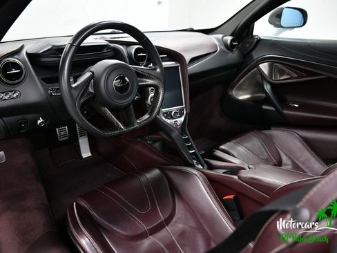 Used 2018 McLaren 720S RWD image 29