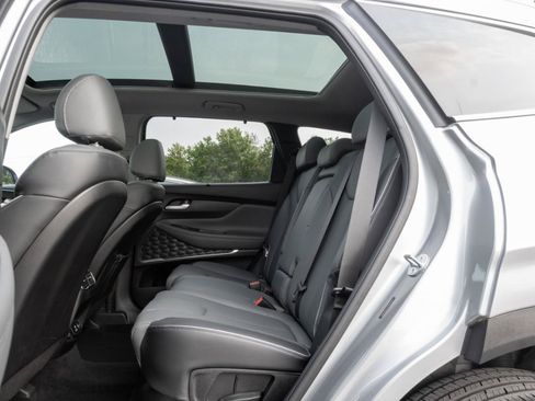 Used 2023 Hyundai Santa Fe Limited AWD/4WD image 17