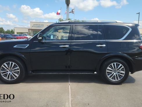 Used 2024 Nissan Armada SL AWD/4WD image 1