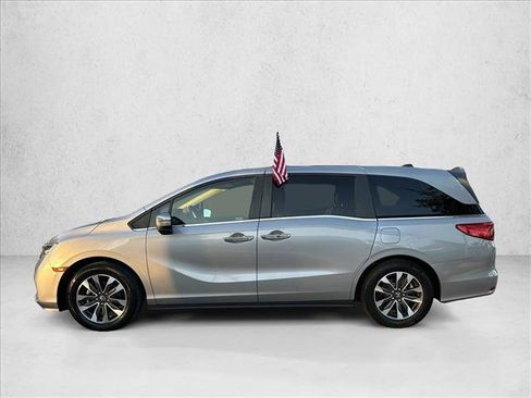 Used 2023 Honda Odyssey EX-L image 9