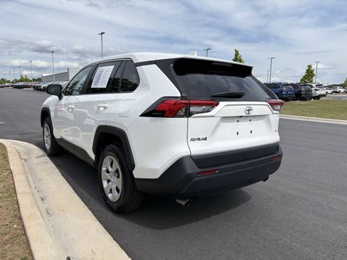 Used 2024 Toyota RAV4 LE FWD image 12