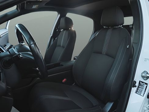 Used 2020 Honda Civic EX image 11