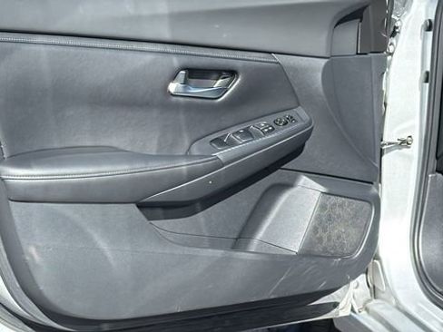 Certified 2023 Nissan Sentra SV image 23