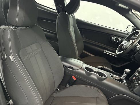 Used 2018 Ford Mustang GT w/ GT Performance Package image 36