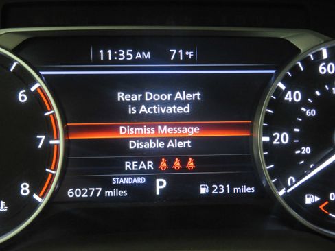 Used 2022 Nissan Rogue SV w/ SV Premium Package image 33