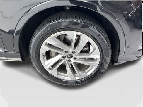 Used 2023 Audi Q7 2.0T Premium w/ Convenience Package AWD/4WD image 14