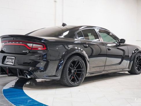 Used 2022 Dodge Charger SRT Hellcat w/ Harman/Kardon Audio Group image 30