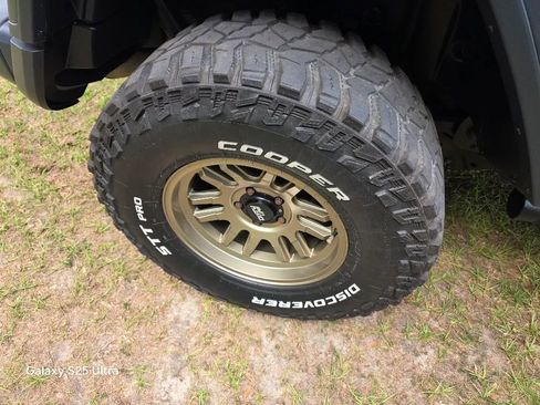 Used 2021 Jeep Wrangler Unlimited Rubicon AWD/4WD image 16