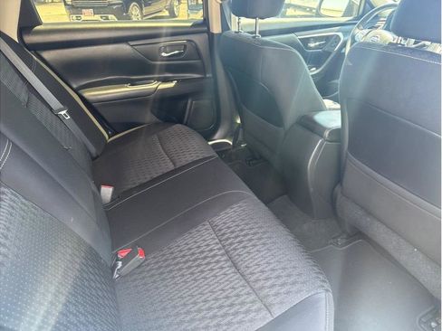 Used 2016 Nissan Altima 2.5 S w/ Power Driver Seat Package FWD image 11