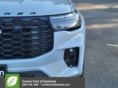 New 2026 Ford Explorer ST-Line w/ ST-Line Street Pack image 7