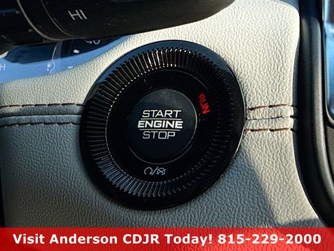 New 2026 Jeep Compass Limited image 9