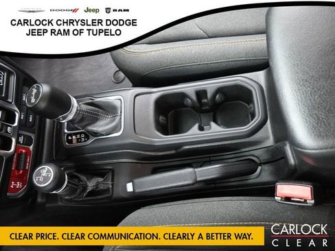 Used 2025 Jeep Wrangler Sport image 22