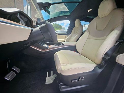 Used 2023 Tesla Model X AWD/4WD image 36