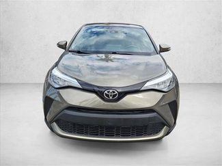 Used 2021 Toyota C-HR XLE FWD video 2
