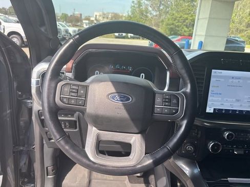 Used 2023 Ford F150 Lariat w/ Max Trailer Tow Package image 20