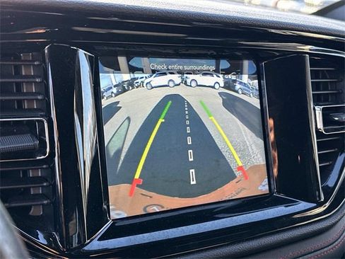 Certified 2023 Dodge Durango GT image 20