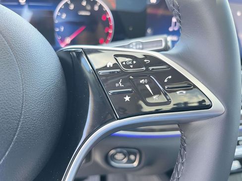 Used 2026 Mercedes-Benz GLE 450 4MATIC image 17