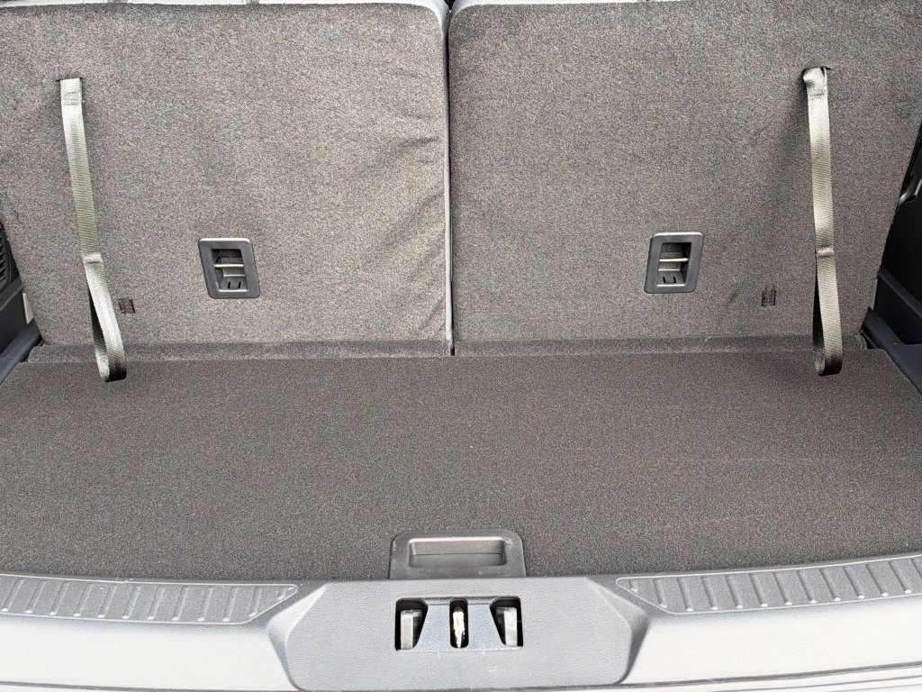 New 2027 Ford Explorer Active RWD image 22