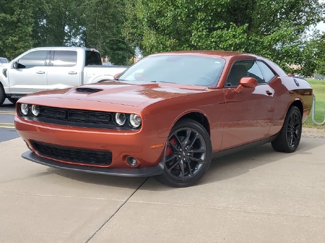 Used 2022 Dodge Challenger GT w/ Blacktop Package AWD/4WD image 34
