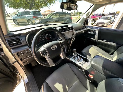 Used 2023 Toyota 4Runner SR5 Premium w/ Moonroof Package image 22