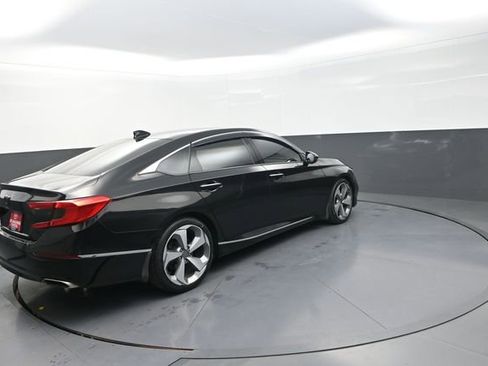 Used 2019 Honda Accord Touring image 27