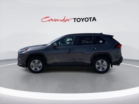 Certified 2025 Toyota RAV4 XLE FWD image 5