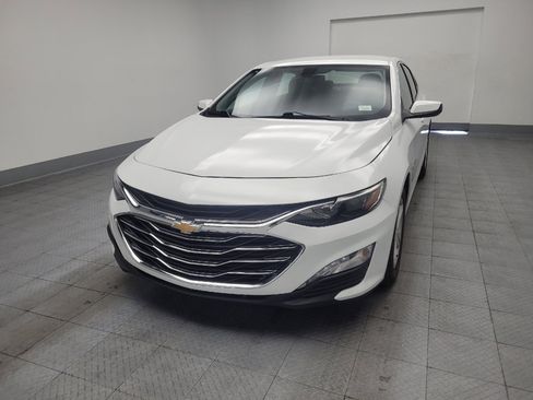 Used 2022 Chevrolet Malibu LT FWD image 15