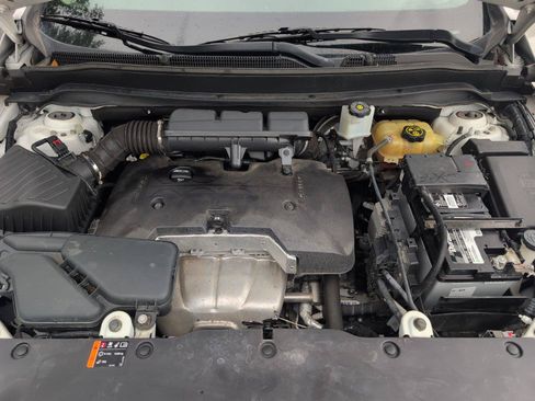 Used 2018 Buick Envision Essence FWD image 14