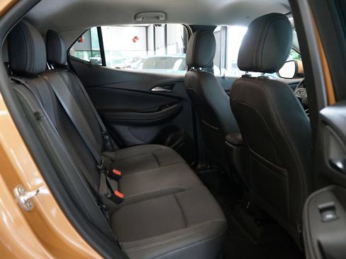 Used 2025 Buick Encore GX Preferred FWD image 11