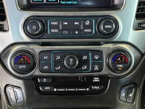 Used 2018 Chevrolet Tahoe LT RWD image 27