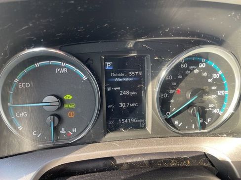 Used 2017 Toyota RAV4 XLE image 9