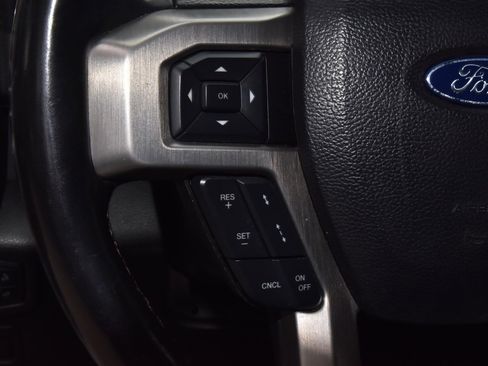 Used 2020 Ford F150 Platinum w/ Equipment Group 701A Luxury image 23